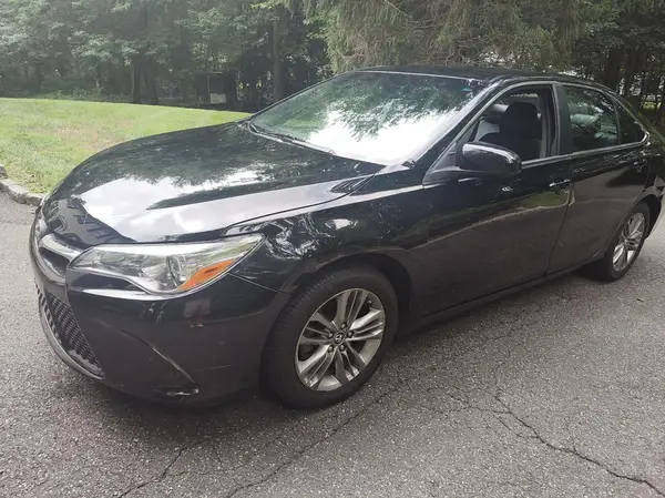 4T1BF1FK4HU316121 2017 TOYOTA CAMRY - Image 2