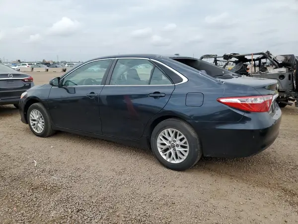 4T1BF1FK4HU320220 2017 TOYOTA CAMRY - Image 2