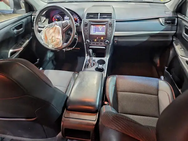 4T1BF1FK4HU320735 2017 TOYOTA CAMRY - Image 8