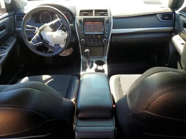 4T1BF1FK4HU325899 2017 TOYOTA CAMRY - Image 8