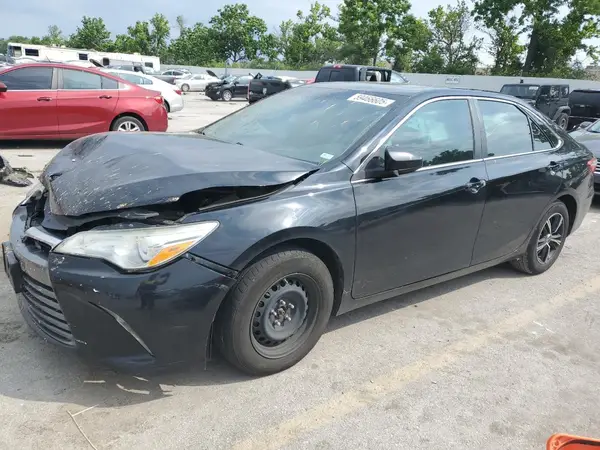 4T1BF1FK4HU334327 2017 TOYOTA CAMRY - Image 1