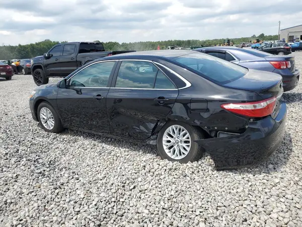 4T1BF1FK4HU341374 2017 TOYOTA CAMRY - Image 2