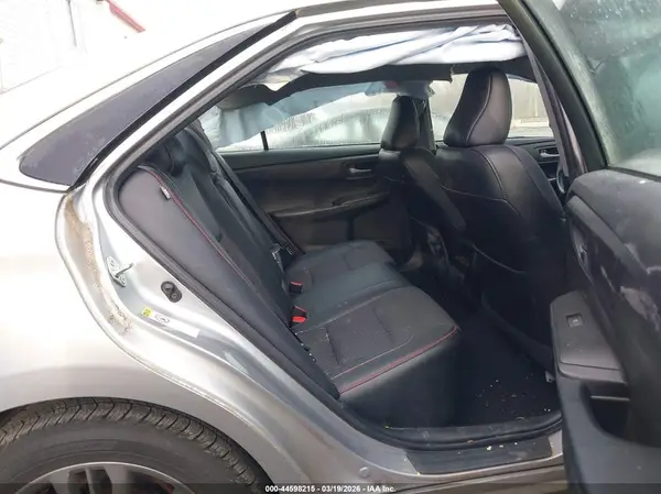4T1BF1FK4HU342573 2017 TOYOTA CAMRY - Image 8