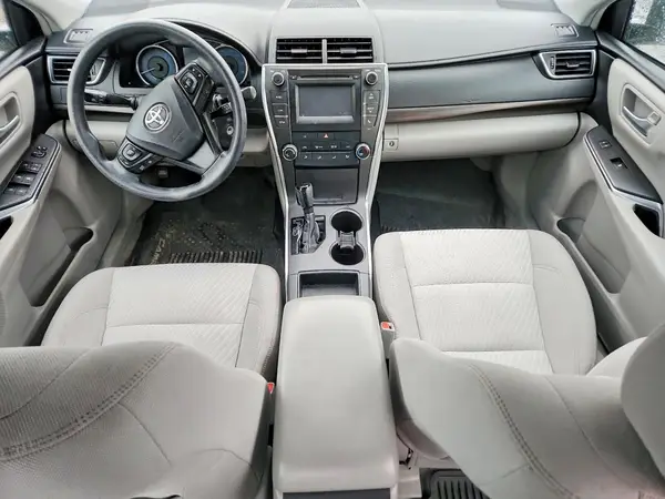 4T1BF1FK4HU346090 2017 TOYOTA CAMRY - Image 8