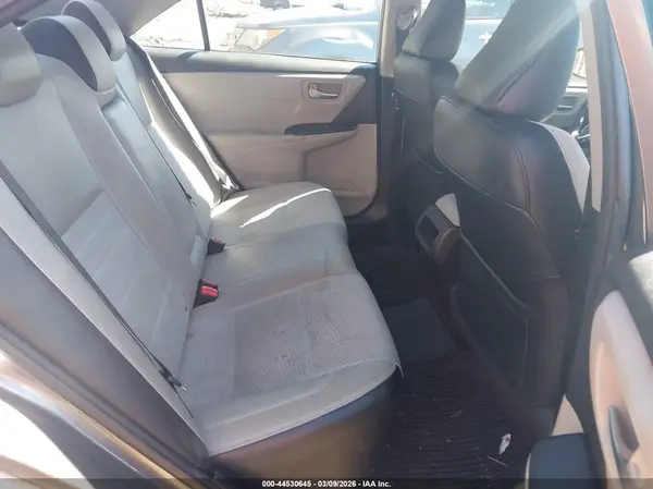 4T1BF1FK4HU350639 2017 TOYOTA CAMRY - Image 8