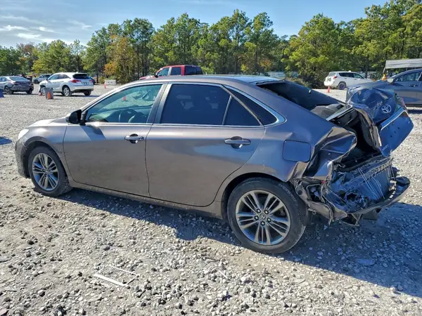4T1BF1FK4HU350835 2017 TOYOTA CAMRY - Image 2