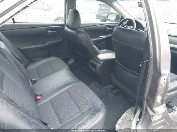 4T1BF1FK4HU352648 2017 TOYOTA CAMRY - Image 8