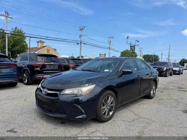 4T1BF1FK4HU353587 2017 TOYOTA CAMRY - Image 2