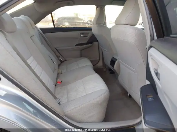 4T1BF1FK4HU354951 2017 TOYOTA CAMRY - Image 8