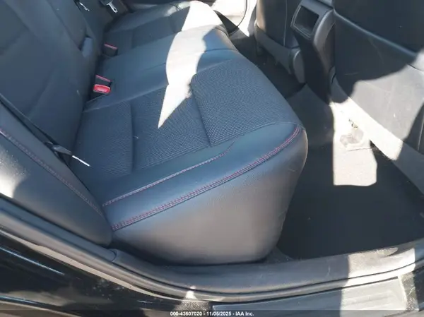 4T1BF1FK4HU355937 2017 TOYOTA CAMRY - Image 8