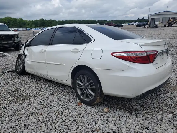 4T1BF1FK4HU360409 2017 TOYOTA CAMRY - Image 2