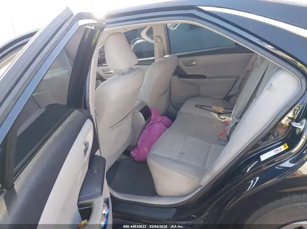 4T1BF1FK4HU360572 2017 TOYOTA CAMRY - Image 8