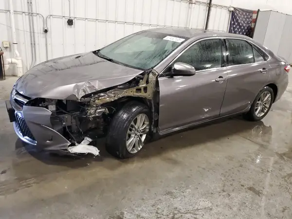 4T1BF1FK4HU361267 2017 TOYOTA CAMRY - Image 1