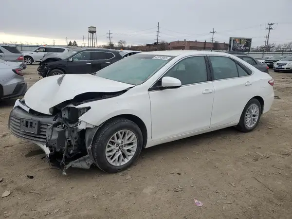 4T1BF1FK4HU365416 2017 TOYOTA CAMRY - Image 1