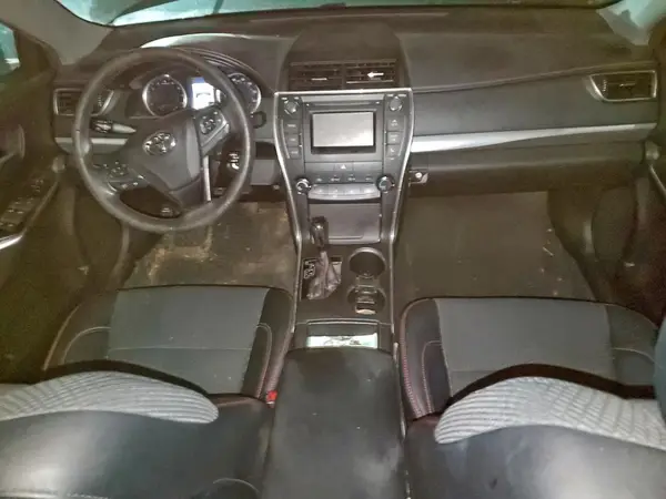 4T1BF1FK4HU368008 2017 TOYOTA CAMRY - Image 8