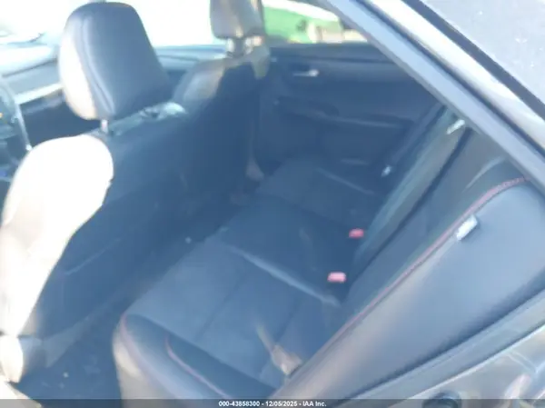 4T1BF1FK4HU368896 2017 TOYOTA CAMRY - Image 8