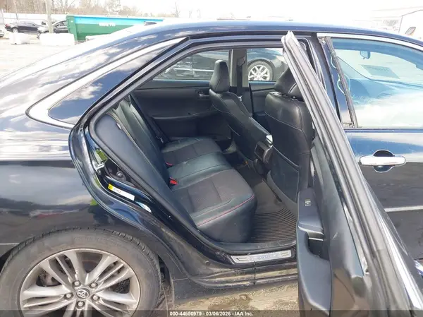 4T1BF1FK4HU369174 2017 TOYOTA CAMRY - Image 8