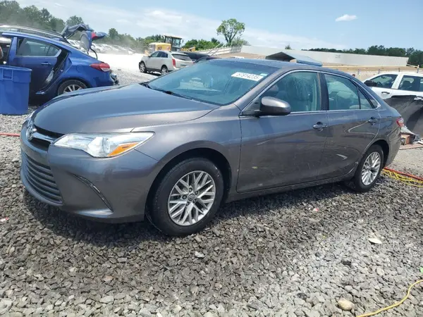 4T1BF1FK4HU369918 2017 TOYOTA CAMRY - Image 1