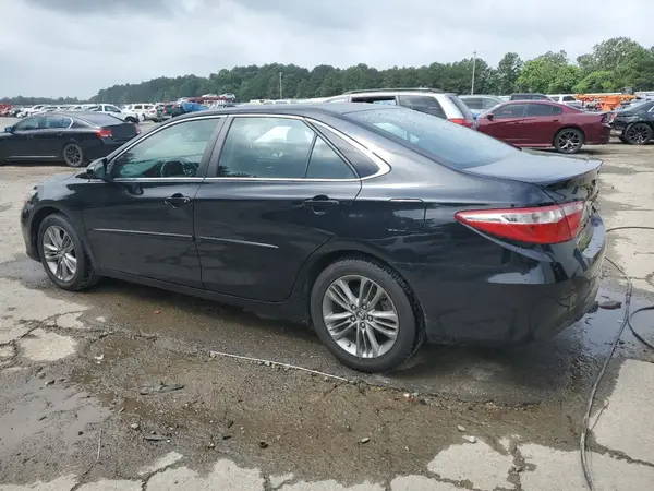 4T1BF1FK4HU370986 2017 TOYOTA CAMRY - Image 2