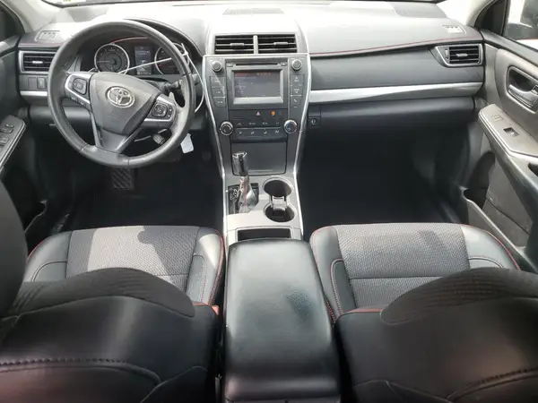 4T1BF1FK4HU370986 2017 TOYOTA CAMRY - Image 8