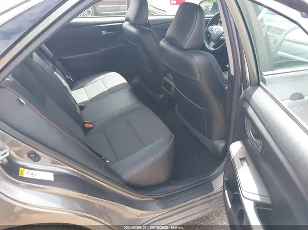 4T1BF1FK4HU372611 2017 TOYOTA CAMRY - Image 8