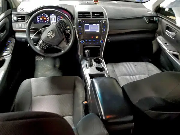 4T1BF1FK4HU375704 2017 TOYOTA CAMRY - Image 8