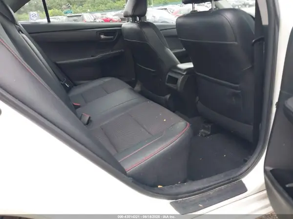 4T1BF1FK4HU376514 2017 TOYOTA CAMRY - Image 8