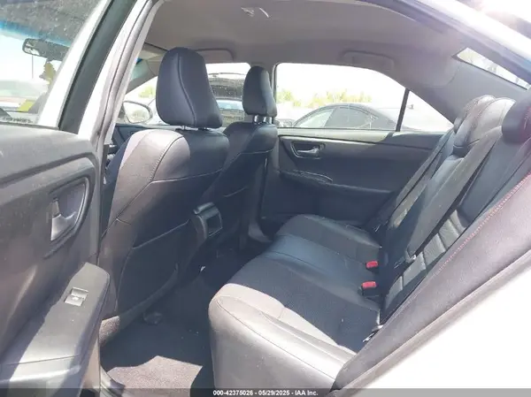 4T1BF1FK4HU377694 2017 TOYOTA CAMRY - Image 8