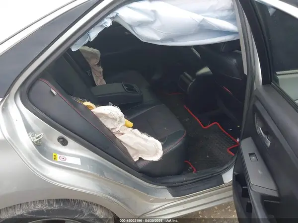 4T1BF1FK4HU377906 2017 TOYOTA CAMRY - Image 8