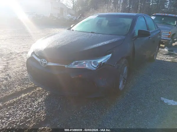 4T1BF1FK4HU383222 2017 TOYOTA CAMRY - Image 2