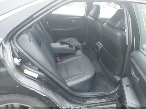 4T1BF1FK4HU385651 2017 TOYOTA CAMRY - Image 8