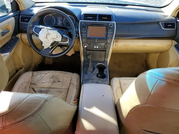 4T1BF1FK4HU395807 2017 TOYOTA CAMRY - Image 8