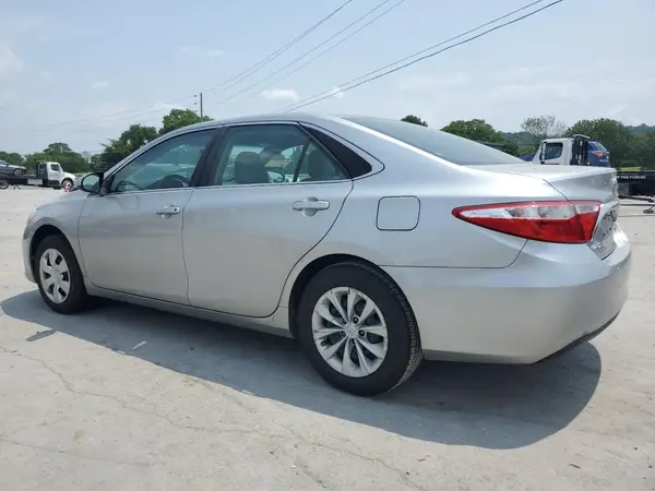 4T1BF1FK4HU405915 2017 TOYOTA CAMRY - Image 2