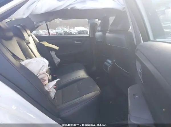 4T1BF1FK4HU411228 2017 TOYOTA CAMRY - Image 8