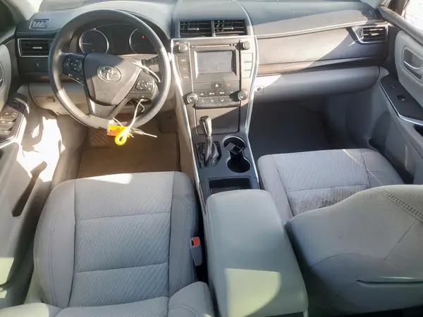 4T1BF1FK4HU421984 2017 TOYOTA CAMRY - Image 8