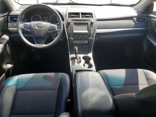4T1BF1FK4HU422925 2017 TOYOTA CAMRY - Image 8
