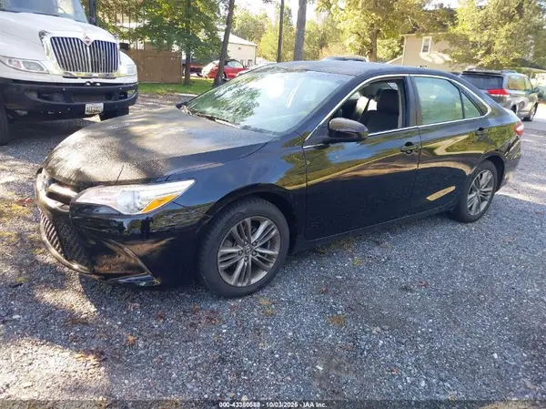 4T1BF1FK4HU423539 2017 TOYOTA CAMRY - Image 2