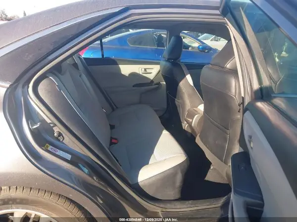 4T1BF1FK4HU427218 2017 TOYOTA CAMRY - Image 8