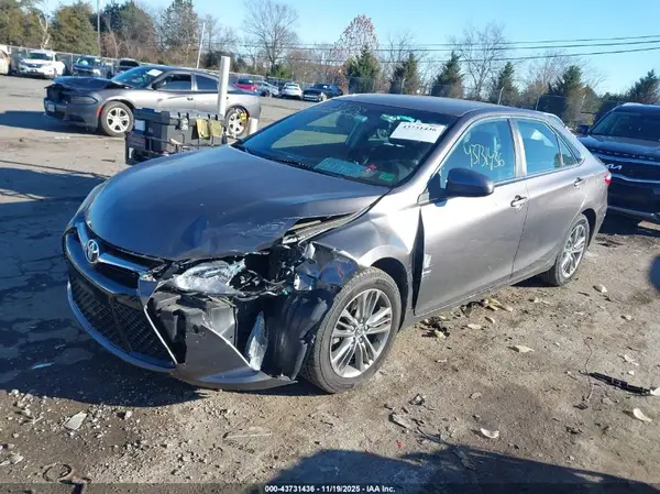 4T1BF1FK4HU428692 2017 TOYOTA CAMRY - Image 2