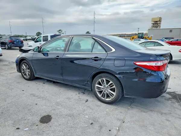 4T1BF1FK4HU430801 2017 TOYOTA CAMRY - Image 2