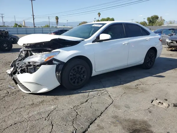 4T1BF1FK4HU437523 2017 TOYOTA CAMRY - Image 1