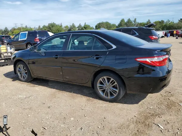 4T1BF1FK4HU439756 2017 TOYOTA CAMRY - Image 2