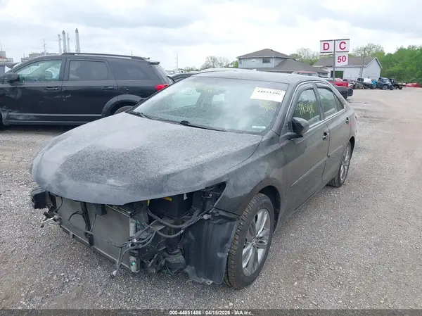 4T1BF1FK4HU441118 2017 TOYOTA CAMRY - Image 2