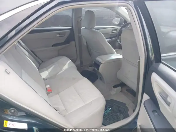 4T1BF1FK4HU441880 2017 TOYOTA CAMRY - Image 8