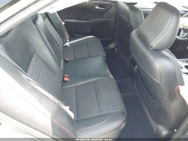 4T1BF1FK4HU442060 2017 TOYOTA CAMRY - Image 8