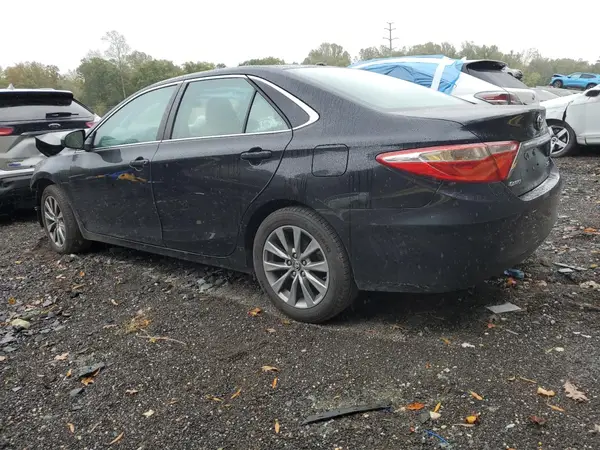 4T1BF1FK4HU616502 2017 TOYOTA CAMRY - Image 2