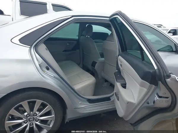 4T1BF1FK4HU622316 2017 TOYOTA CAMRY - Image 8