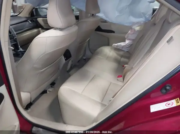 4T1BF1FK4HU630383 2017 TOYOTA CAMRY - Image 8