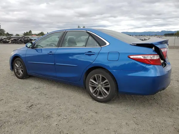 4T1BF1FK4HU630903 2017 TOYOTA CAMRY - Image 2