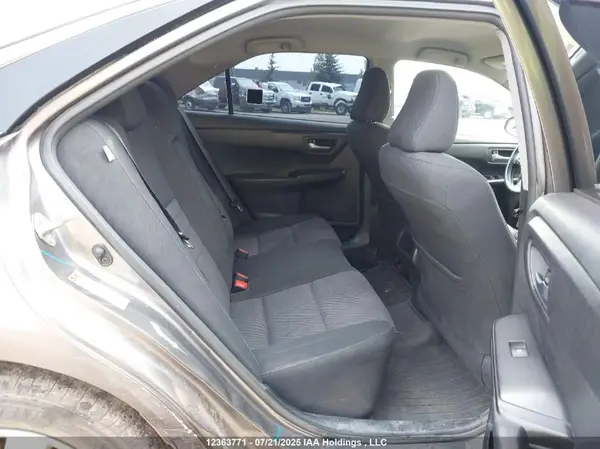 4T1BF1FK4HU638788 2017 TOYOTA CAMRY - Image 8